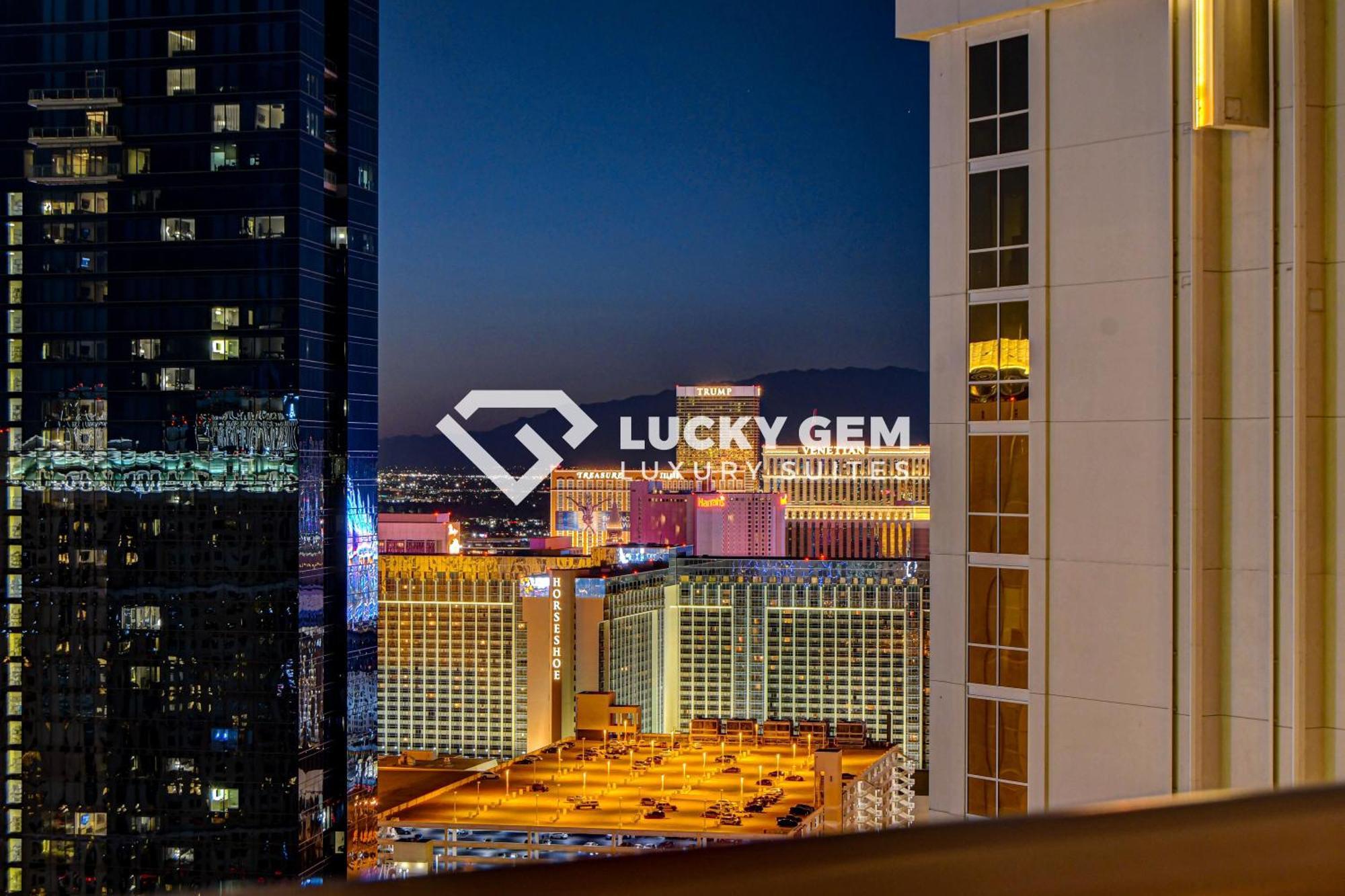 Lucky Gem Penthouse & Luxury Suites At Signature Resort, Balcony Strip View 3505 Las Vegas Exteriör bild