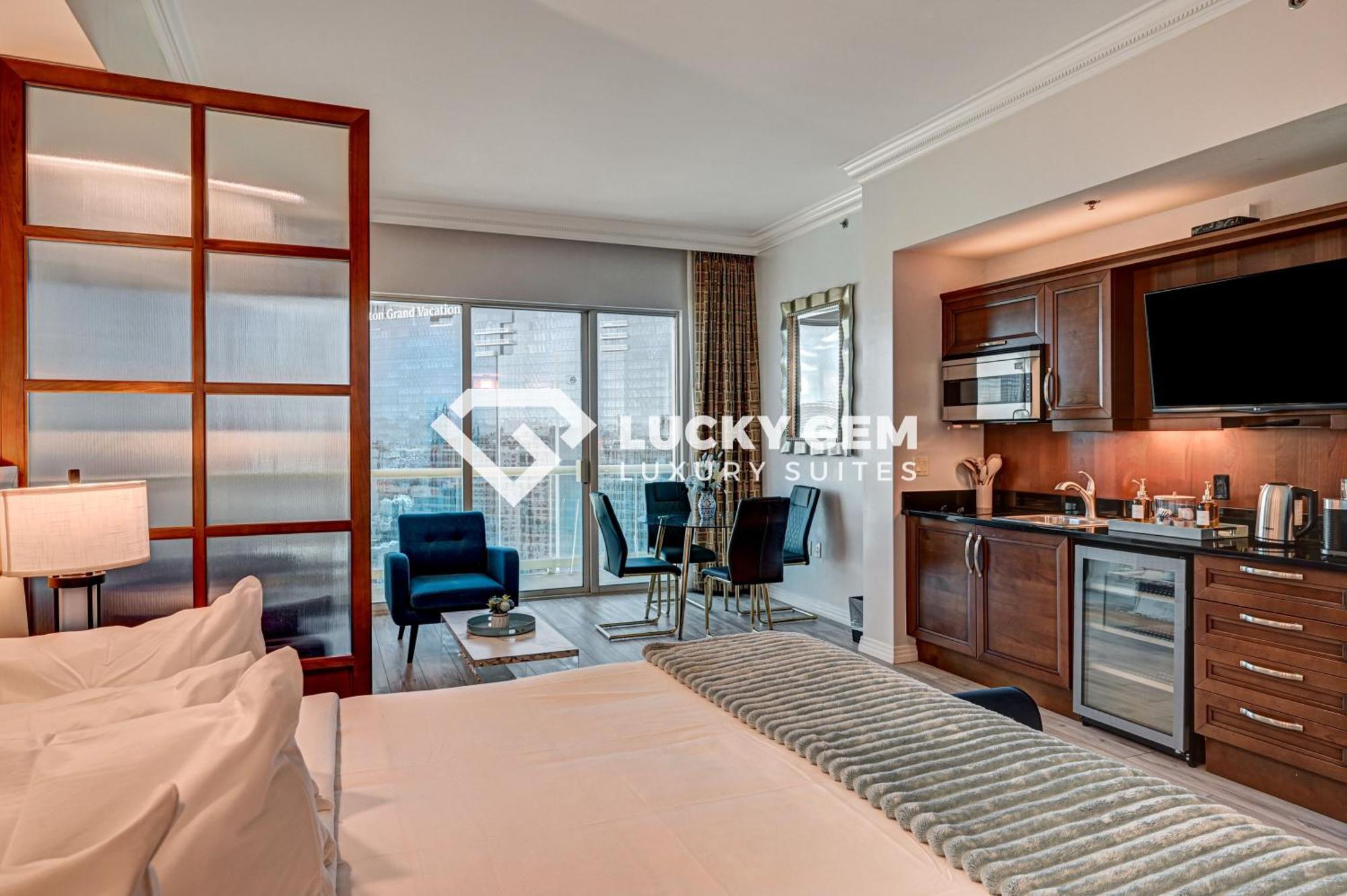 Lucky Gem Penthouse & Luxury Suites At Signature Resort, Balcony Strip View 3505 Las Vegas Exteriör bild