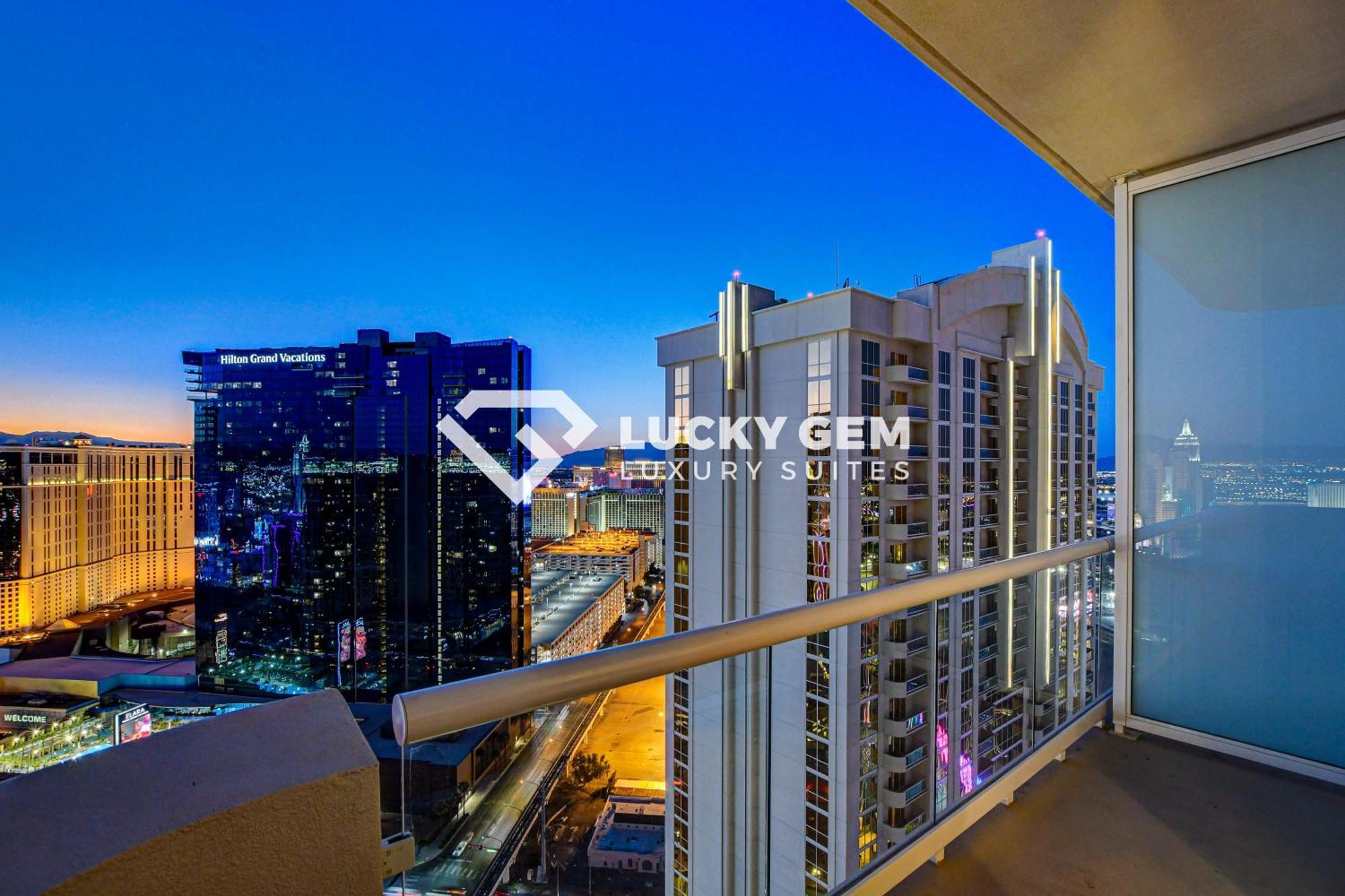 Lucky Gem Penthouse & Luxury Suites At Signature Resort, Balcony Strip View 3505 Las Vegas Exteriör bild